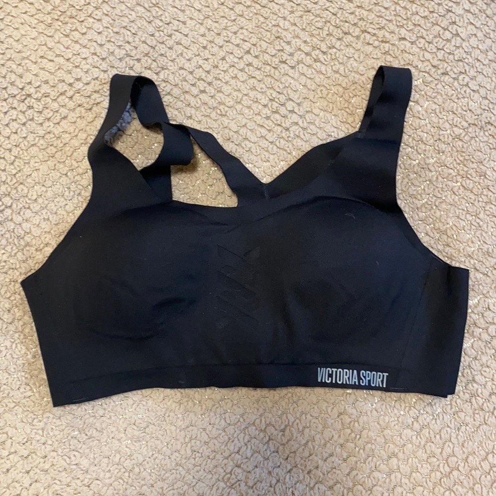 Victoria secret sports bra